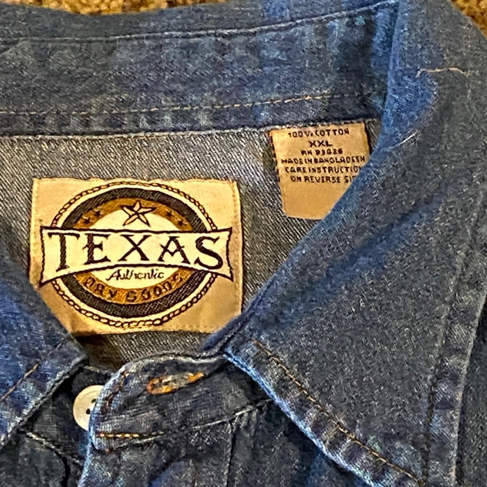 Texas Authentic Dry Goods Men's XXL Blue Denim Short Sleeve Shirt - Picture 2 of 15